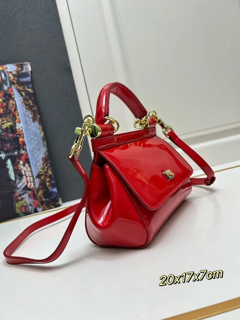 Alternative view of D&G Handle Bags-61