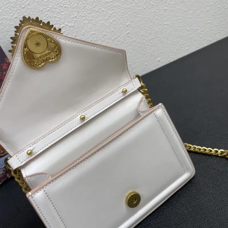 D&G Handle Bags-101 - Image 8