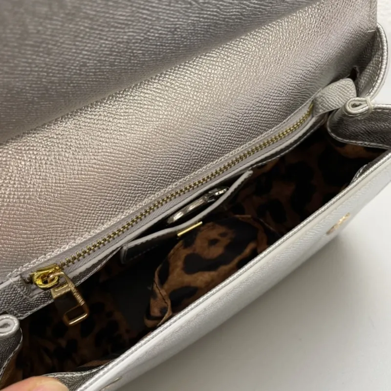 D&G Handle Bags-112 - Image 7