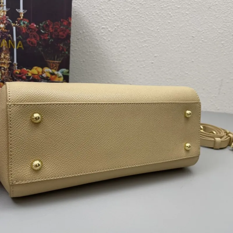 D&G Handle Bags-114 - Image 7