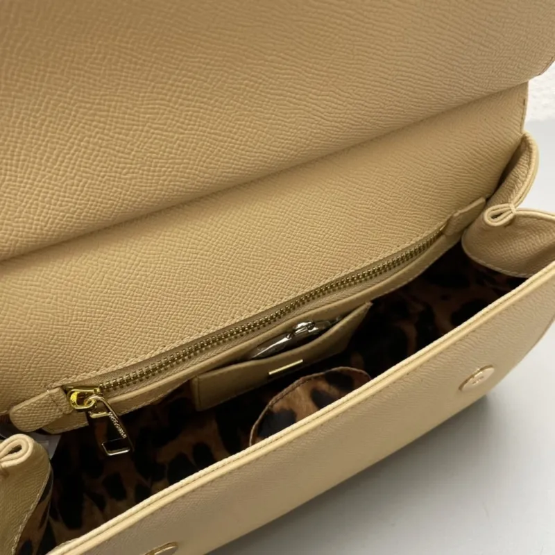 D&G Handle Bags-114 - Image 8