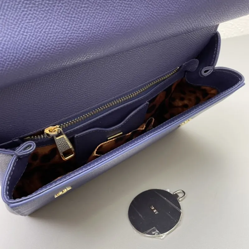 D&G Handle Bags-116 - Image 8