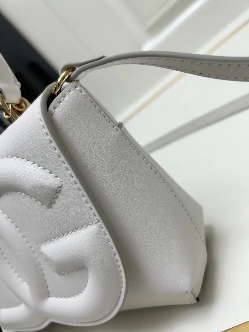 Dolce & Gabbana White Leather Crossbody Handbag Model 6658 - Image 6