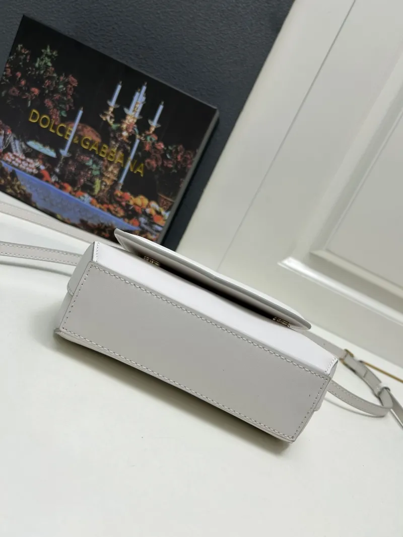 Dolce & Gabbana White Leather Crossbody Handbag Model 6658 - Image 7