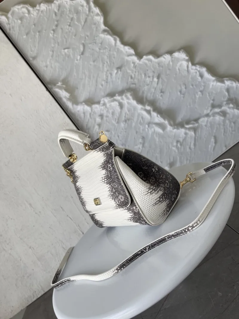 Alternative view of D&G Handle Bags-137