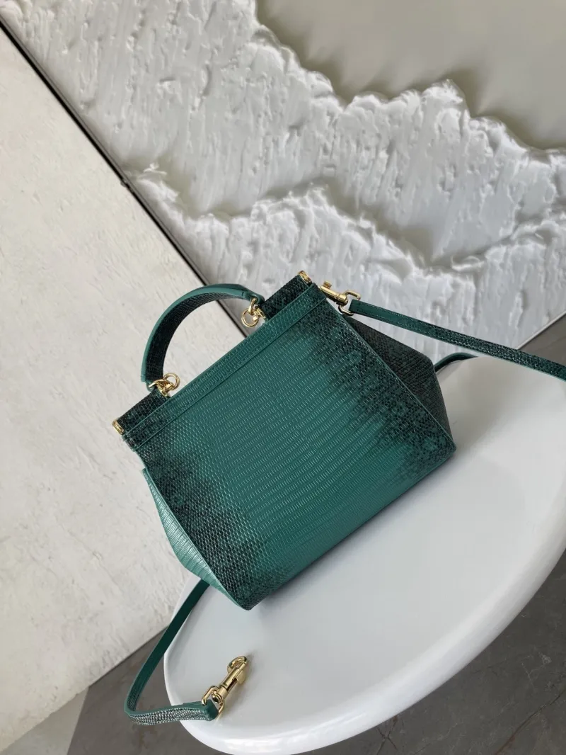 Dolce & Gabbana Green Leather Crossbody Handbag 138 - Image 3