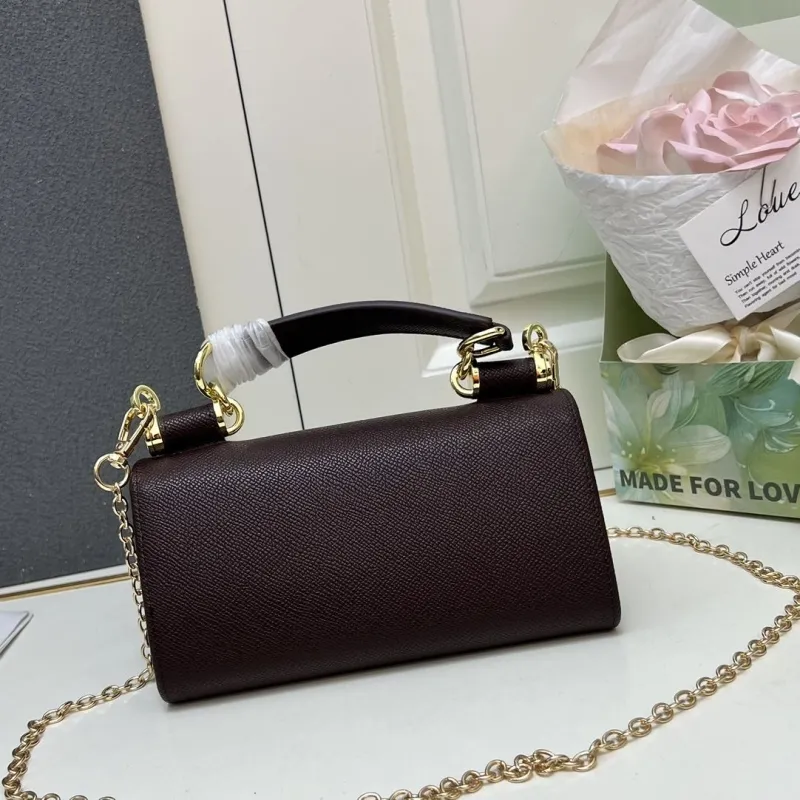 Alternative view of D&G Handle Bags-150