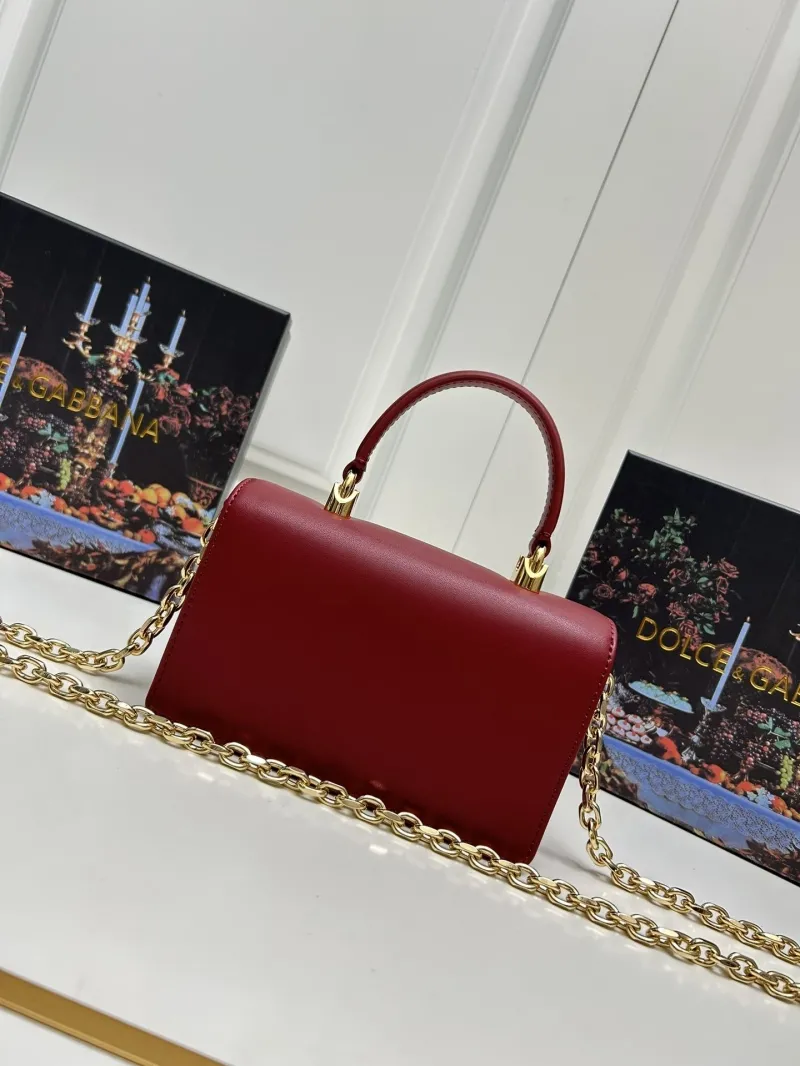 Alternative view of D&G Handle Bags-171