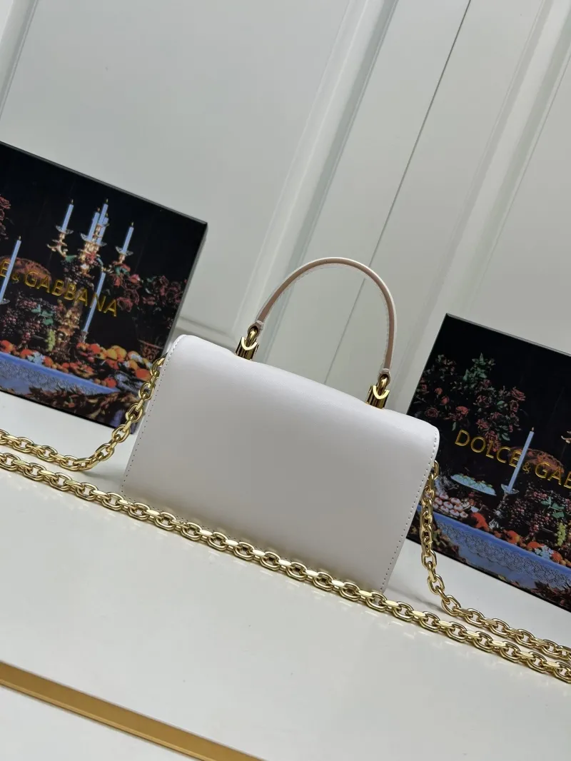 Alternative view of D&G Handle Bags-172