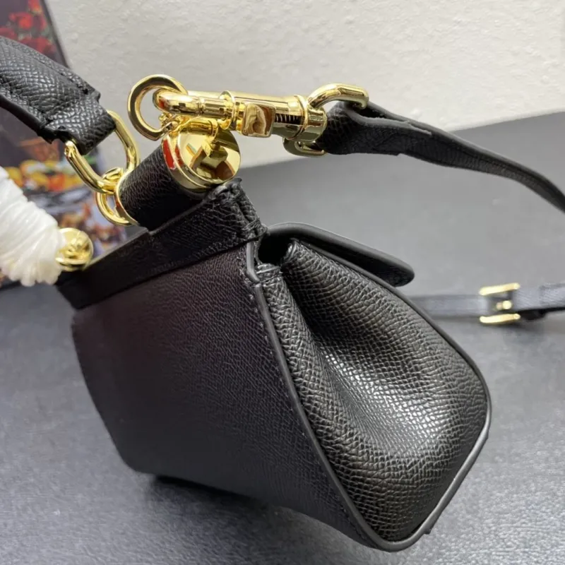 D&G Black Mini Crossbody Handbag 218 - Image 6
