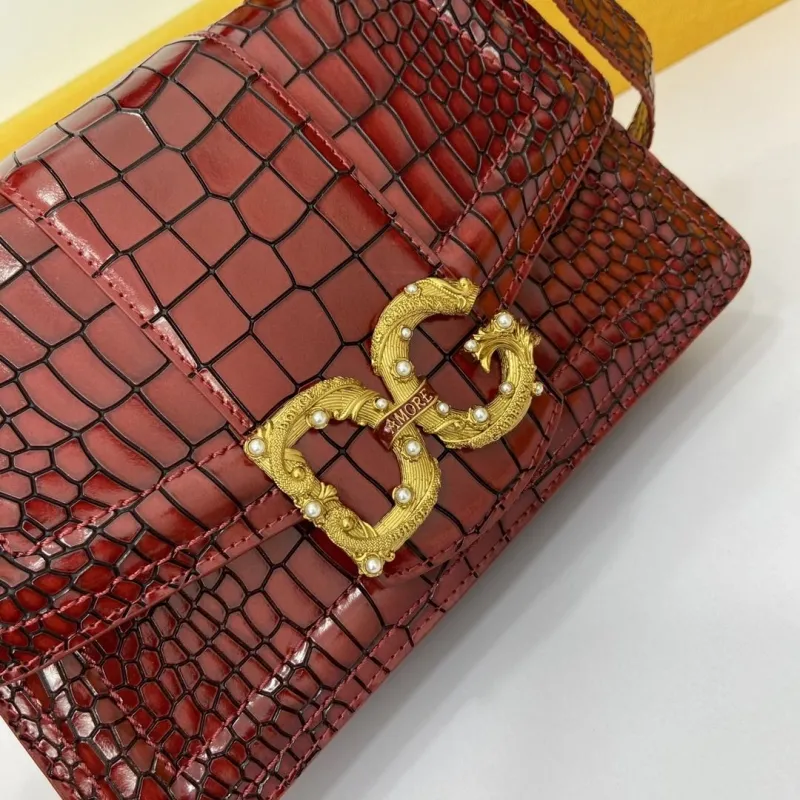 D&G Burgundy Crocodile Pattern Handbag BB4156 - Image 4