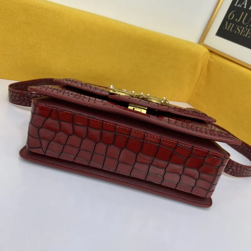 D&G Burgundy Crocodile Pattern Handbag BB4156 - Image 5