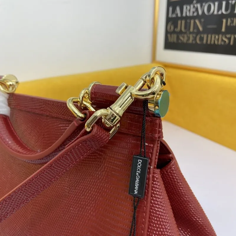 Dolce Gabbana Burgundy Lizard Embossed Handbag 237 - Image 6