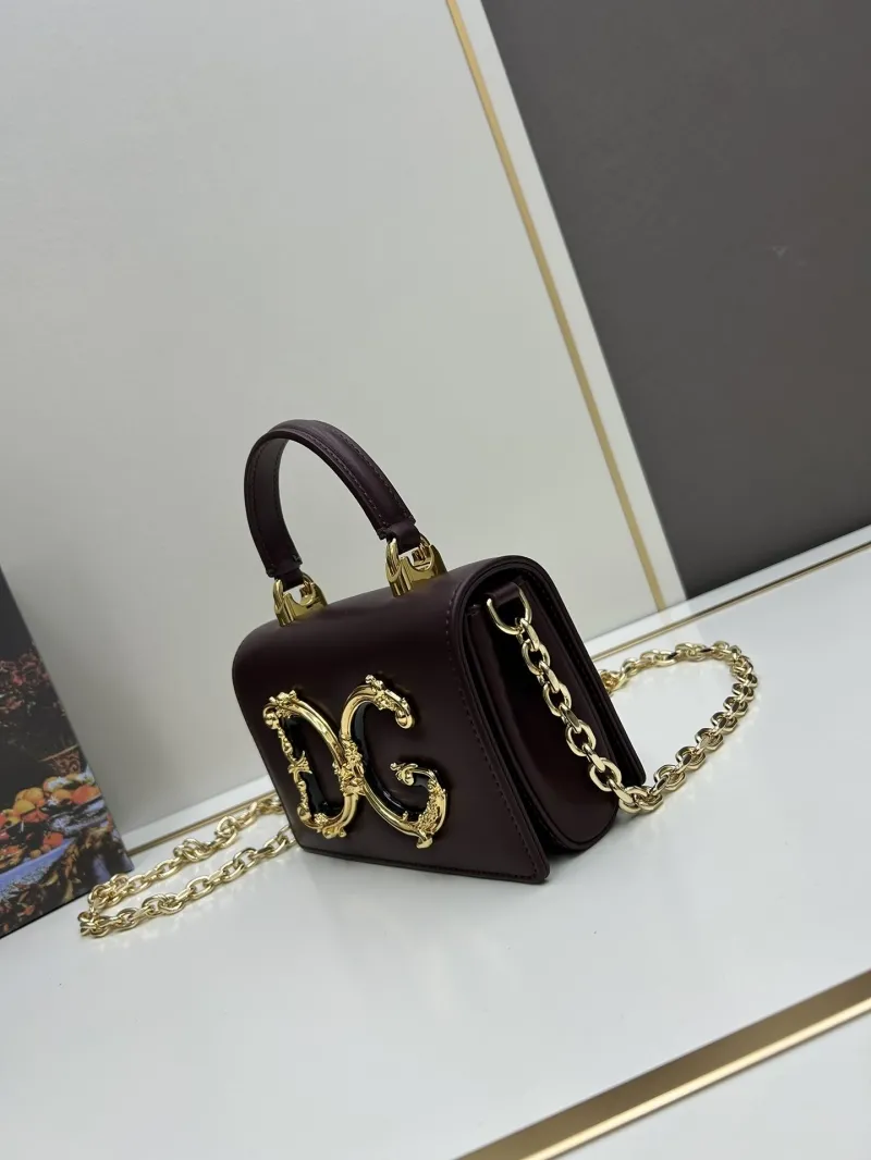 Alternative view of D&G Handle Bags-270