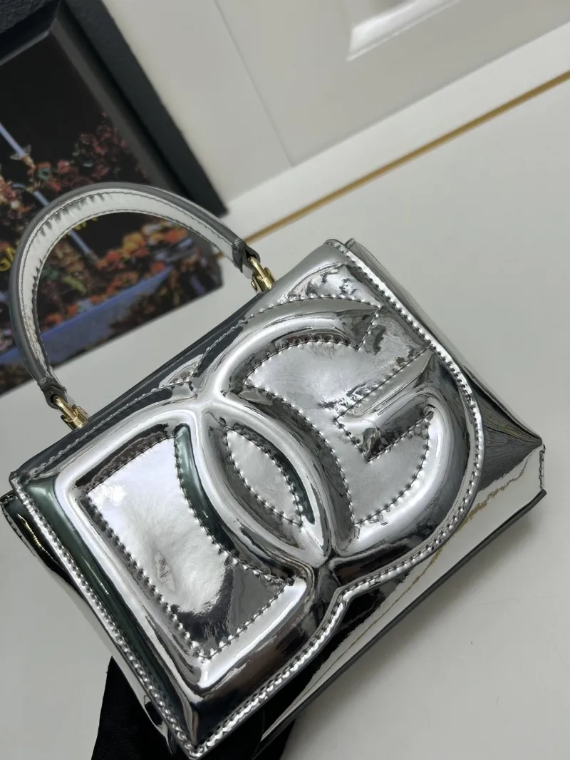 Dolce & Gabbana Silver Handbag Model 6658 - Image 4