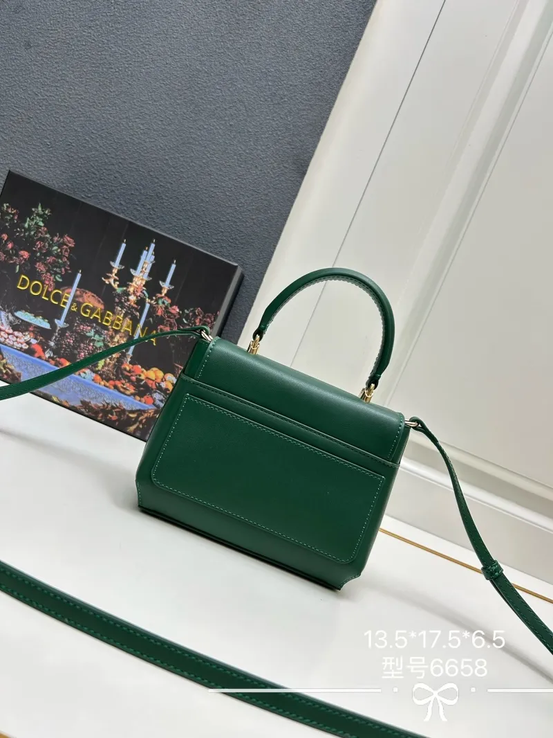 Alternative view of Dolce & Gabbana Green Crossbody Handbag Model 6658