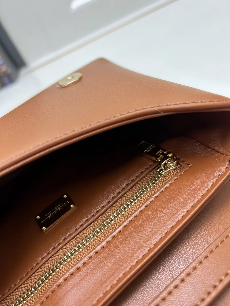 Dolce & Gabbana Brown Leather Crossbody Handbag Model 6658 - Image 9