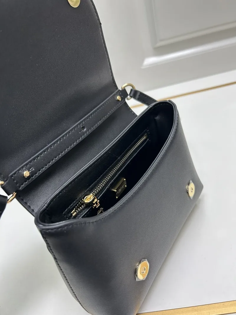 Dolce & Gabbana Black Crossbody Handbag Model 6658 - Image 8