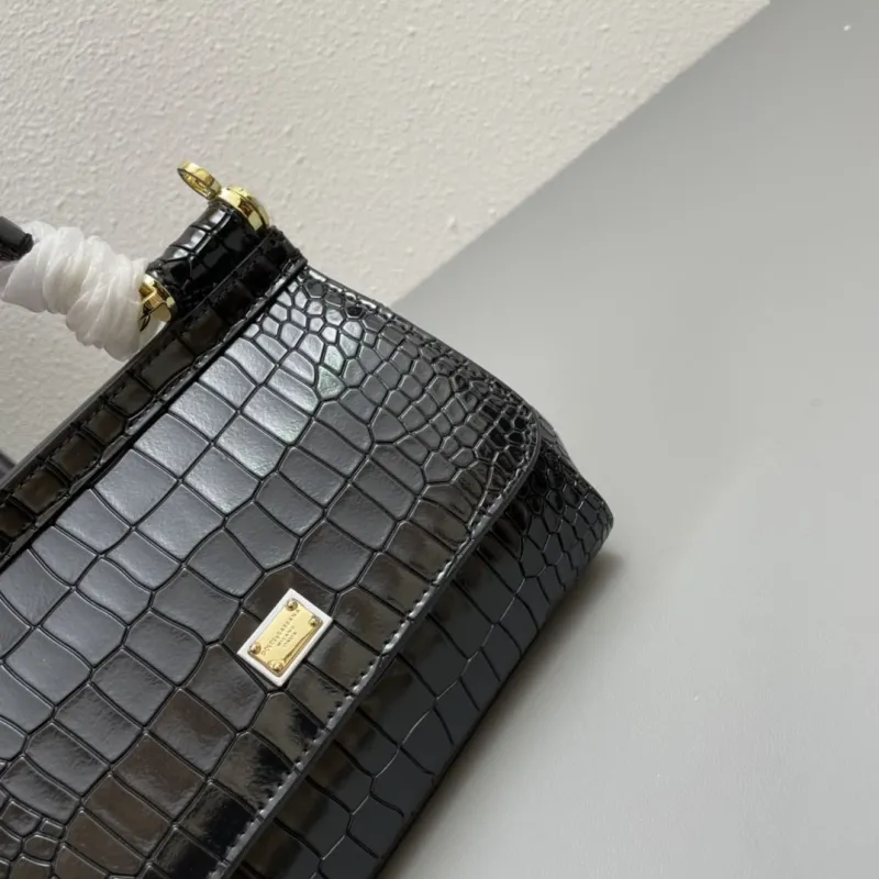 Dolce & Gabbana Black Crocodile Handle Bag 319 - Image 4