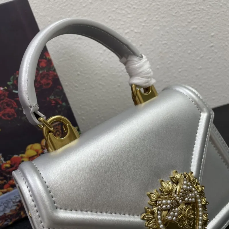 D&G Silver Handbag 323 Chain Crossbody Bag - Image 6