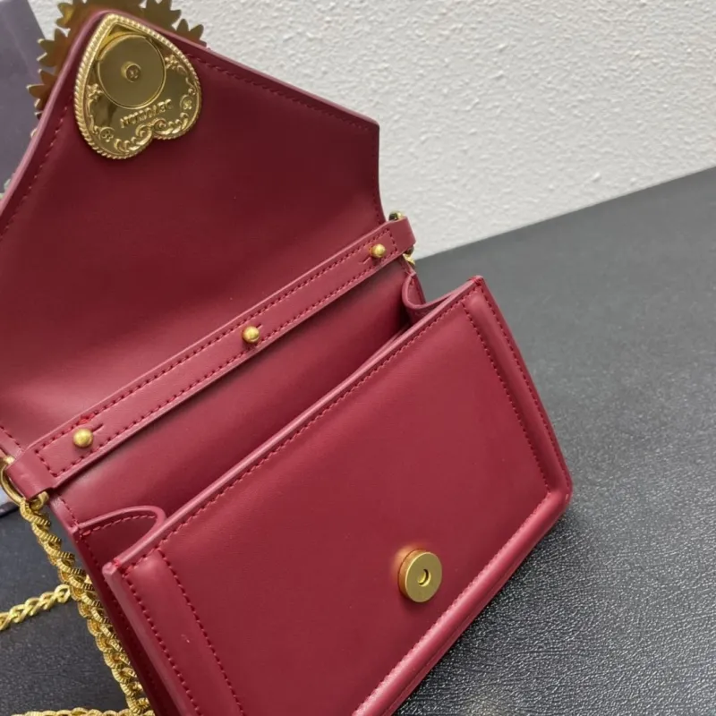 D&G Maroon Leather Top Handle Crossbody Bag 328 - Image 8