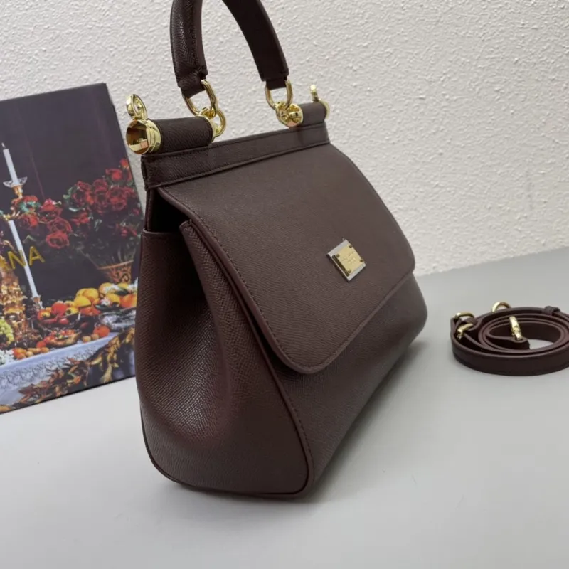 D&G Brown Leather Handbag 343 - Image 6