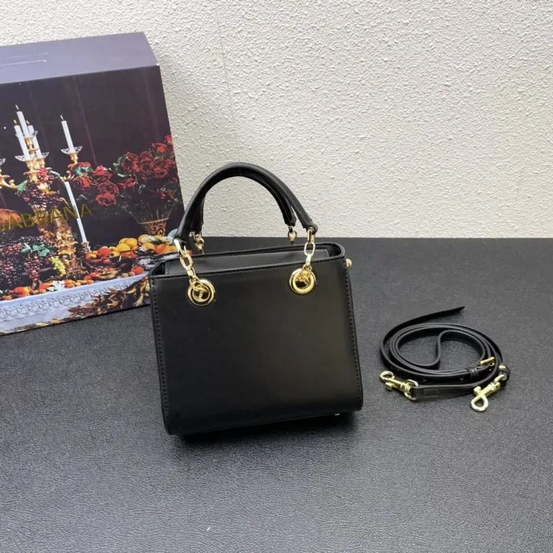 Alternative view of D&G Handle Bags-398