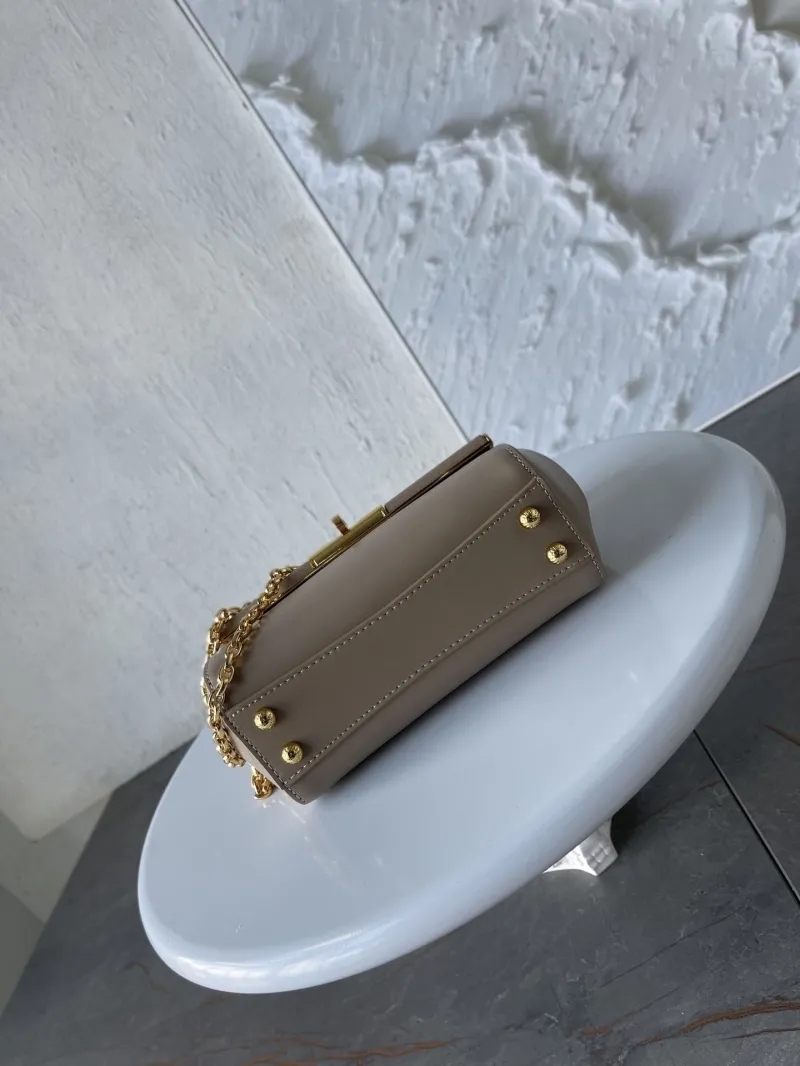 D&G Beige Leather Chain Satchel Bag - Image 3