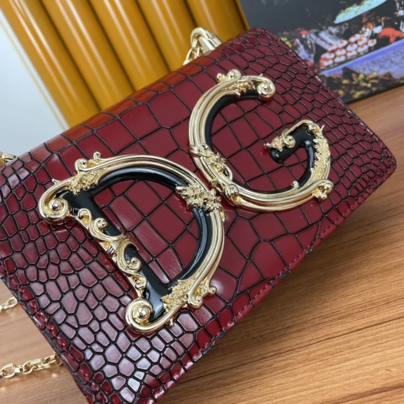 D&G Red Crocodile Pattern Chain Satchel Bag - Image 4