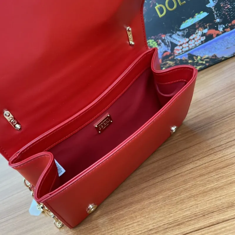 Dolce & Gabbana Red DG Logo Chain Satchel Bag - Image 8
