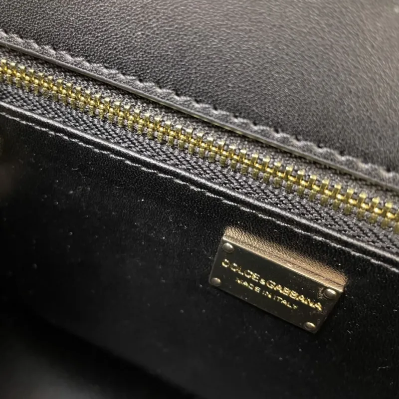 Dolce & Gabbana Black DG Crossbody Satchel Bag - Image 9