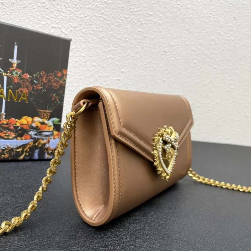 Dolce & Gabbana Gold Chain Crossbody Bag - Image 4