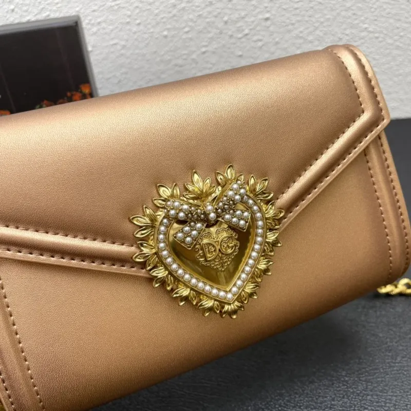 Dolce & Gabbana Gold Chain Crossbody Bag - Image 6