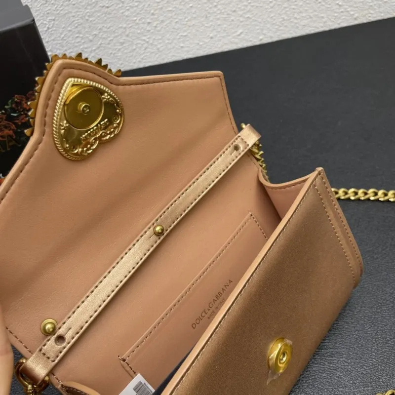 Dolce & Gabbana Gold Chain Crossbody Bag - Image 7
