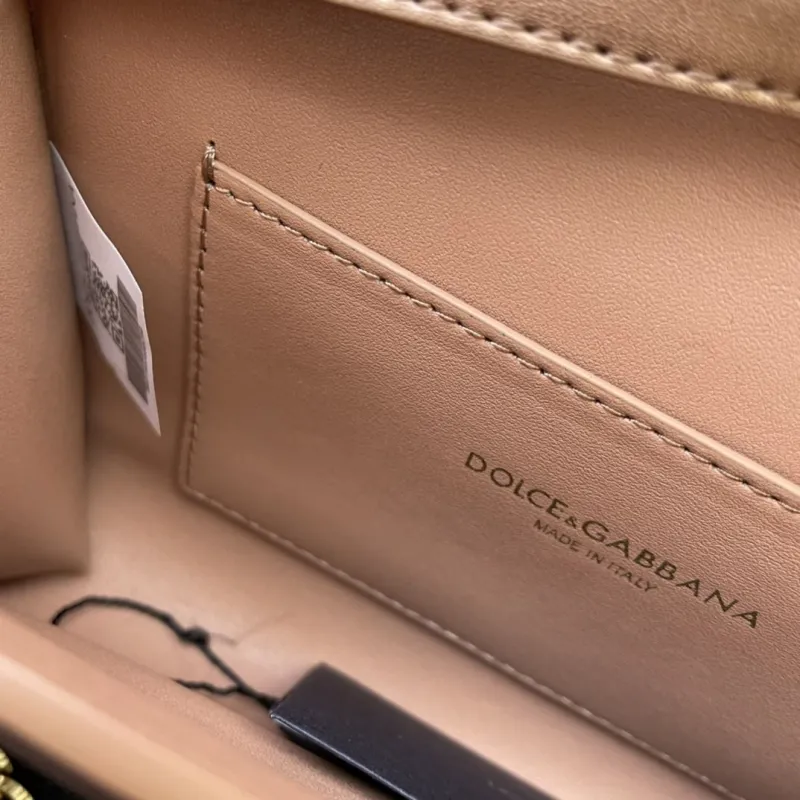 Dolce & Gabbana Gold Chain Crossbody Bag - Image 8