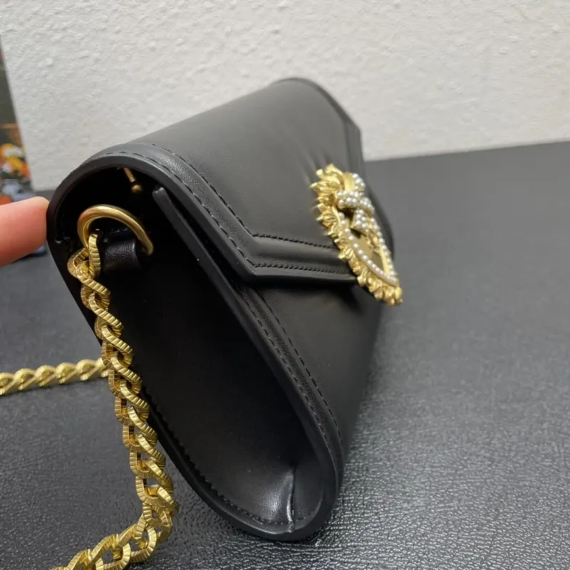 Dolce & Gabbana Black Leather Chain Crossbody Bag - Image 5