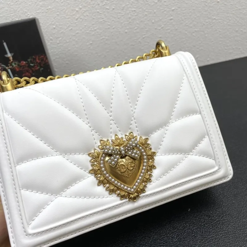 Dolce & Gabbana White Small 21cm Chain Crossbody Bag 4152 - Image 5