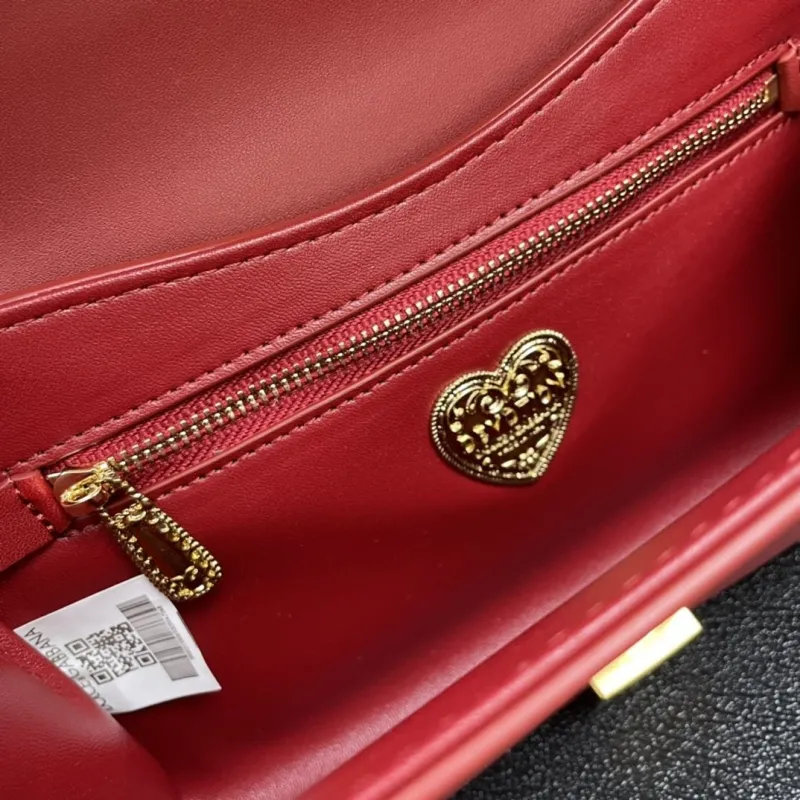 Dolce & Gabbana Red Small 4152 Chain Shoulder Bag - Image 9