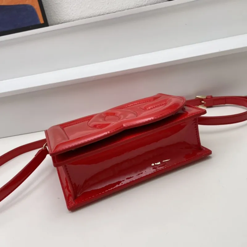 Dolce Gabbana Red Patent Crossbody Bag 155 - Image 7