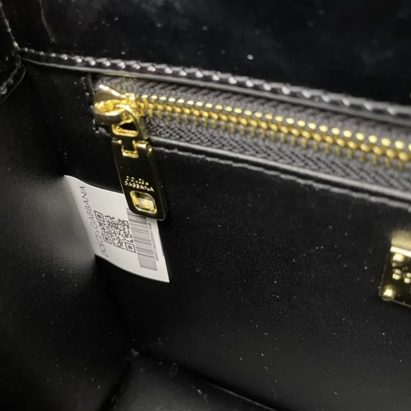 Dolce Gabbana Black Patent Leather Crossbody Bag 156 - Image 9