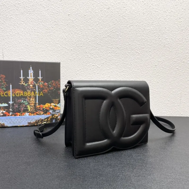 Alternative view of Dolce & Gabbana Black Crossbody Satchel Bag 158