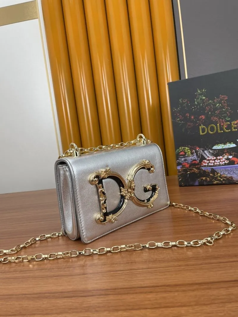 Alternative view of D&G Silver Chain Crossbody Bag 292