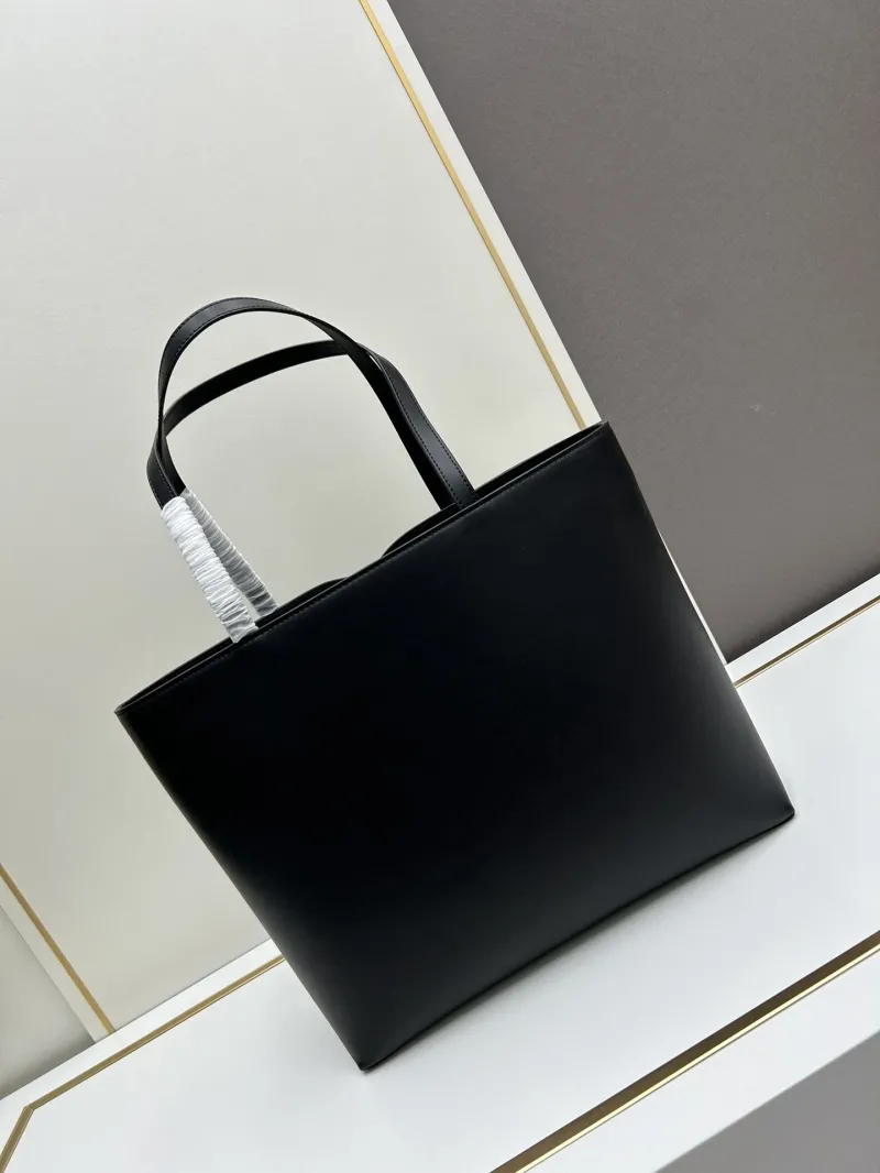 DG Black Leather Tote Bag 6650 - Image 3