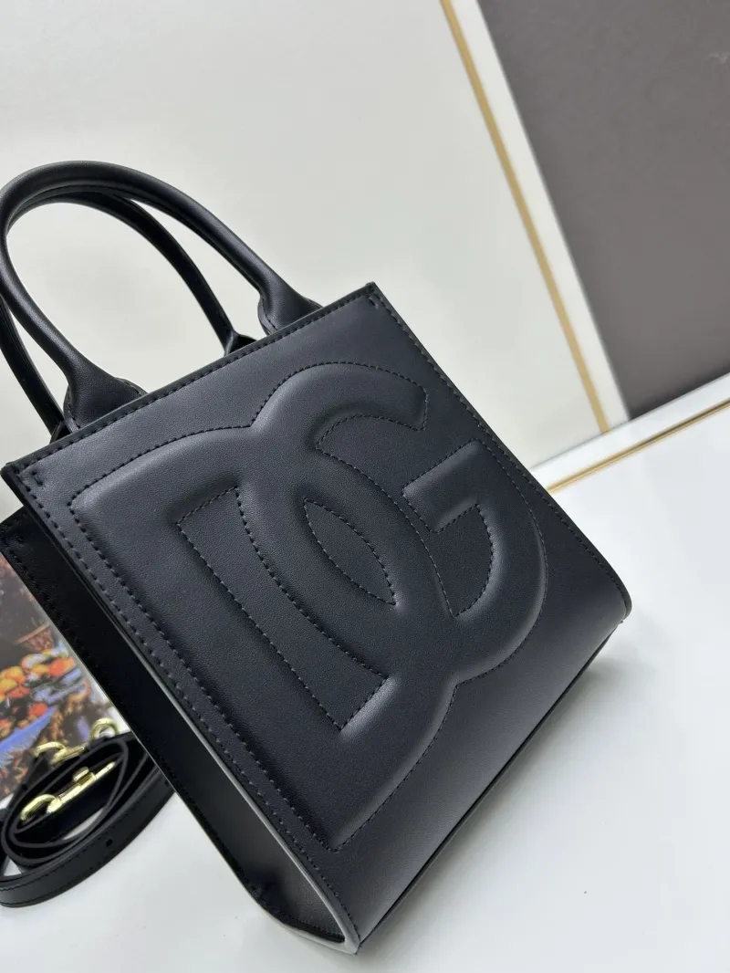 Dolce & Gabbana Black Leather Tote Bag with Strap - Image 4