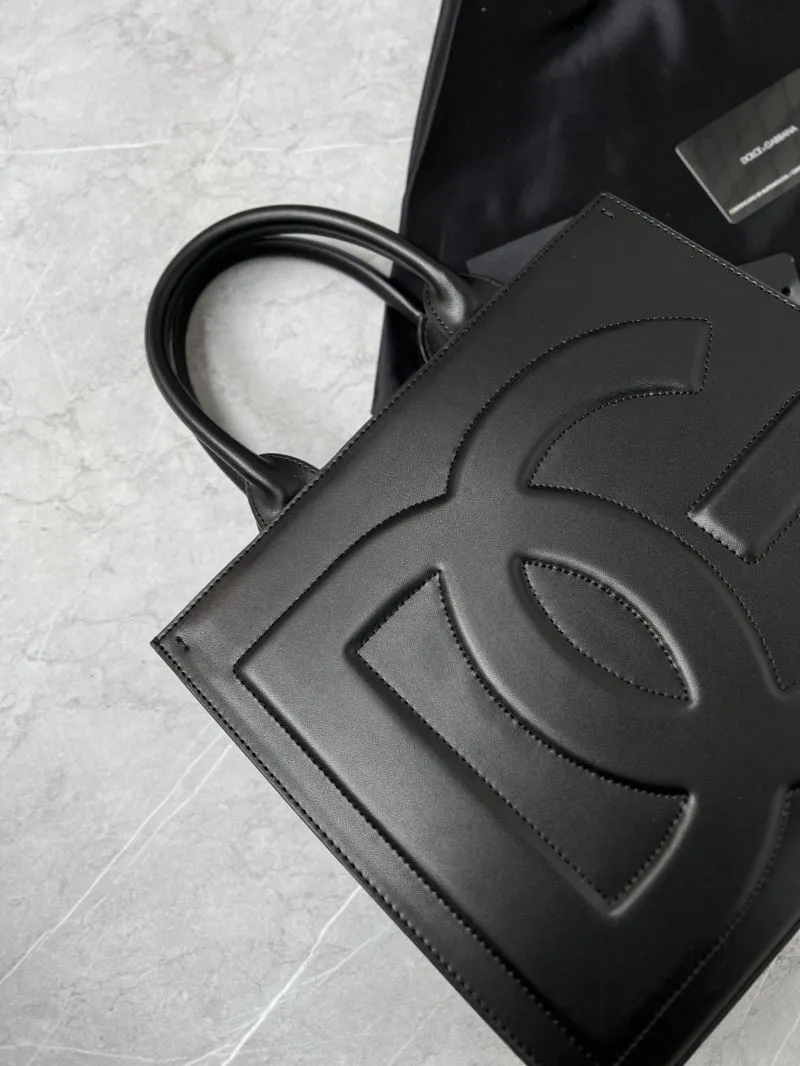 Dolce & Gabbana Black Leather Tote Bag - Image 3