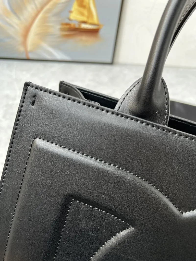 Dolce & Gabbana Black Leather Tote Bag - Image 5