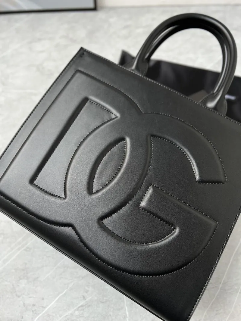 Dolce & Gabbana Black Leather Tote Bag - Image 6