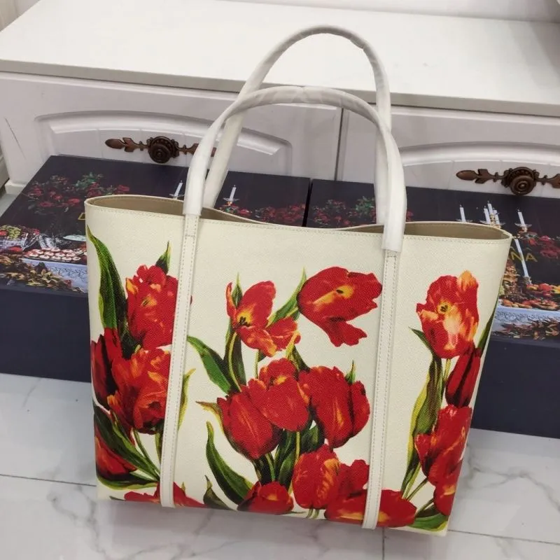Alternative view of D&G Shopping Bags-51