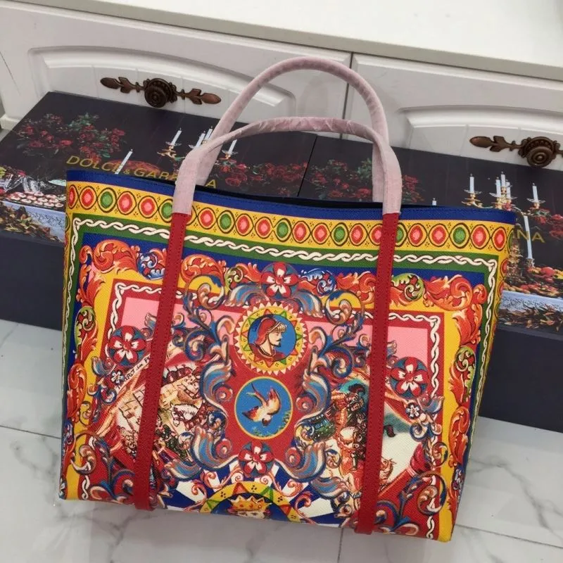Alternative view of D&G Shopping Bags-52