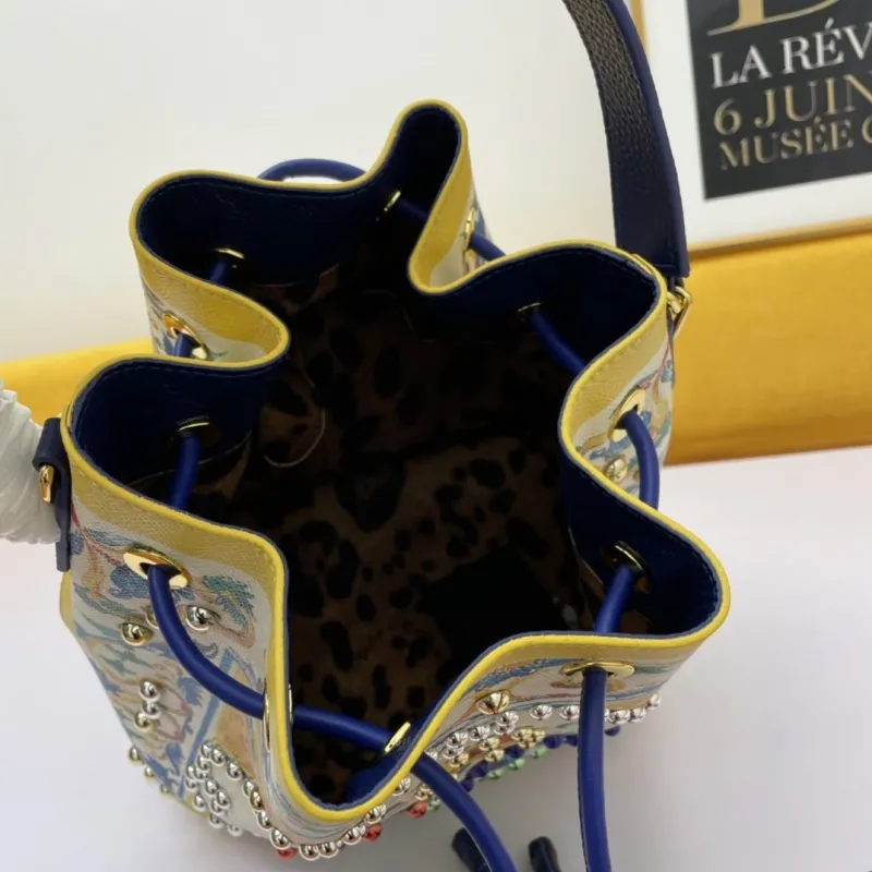 D&G Bucket Bags-2 - Image 7